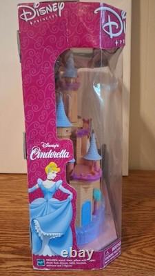 Vintage 2002 Disney Princess Cinderella Musical Castle (NIB)