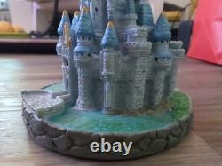 Vintage Disney Cinderella Castle Figurine Statue With Watch. LE Park Exclusive