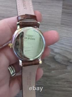 Vintage Disney Cinderella Castle Figurine Statue With Watch. LE Park Exclusive