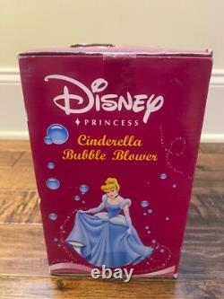 Vintage (Funrise) Disney Princess CINDERELLA BUBBLE BLOWER Toy, NEW! RARE