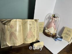 WDCC Cinderella Figurine Classics Collection Glass Dome Book COA Walt Disney