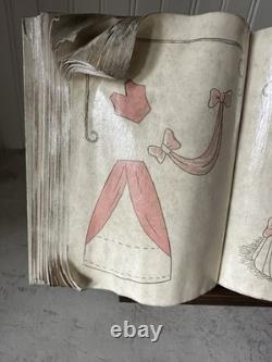 WDCC Cinderella Sewing Book with Stand, COA + Pink Dress Promo Books x2 & 2 Cards