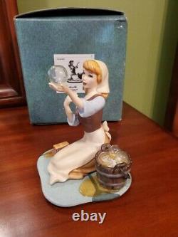 WDCC DISNEY CLASSICS CINDERELLA They Can't Stop Me From Dreaming (SIGNED)