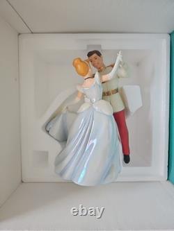 WDCC Disney CINDERELLA SO THIS IS LOVE Dancing Figurine Prince Charming Retired