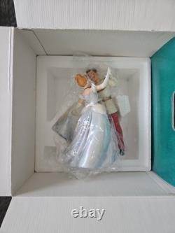 WDCC Disney CINDERELLA SO THIS IS LOVE Dancing Figurine Prince Charming Retired