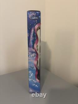 Walt Disney Cinderella Special Edition Prince Charming 2005 With Glass Slipper