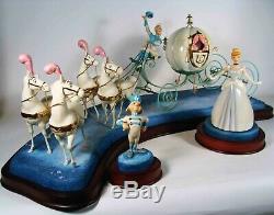 Walt Disney Classic Collection Figurine Off to the Ball, Cinderella