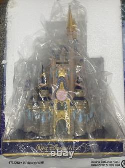 Walt Disney World Parks 50th Anniversary Cinderella Castle Figurine Statue Withbox