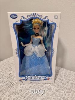 Walt Disney Worldwide Limited Edition Cinderella Doll