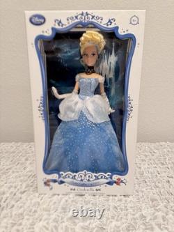 Walt Disney Worldwide Limited Edition Cinderella Doll