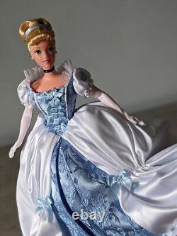 Walt Disney's Cinderella Collector Doll 50th Anniversary 1999 Mattel (Rare)
